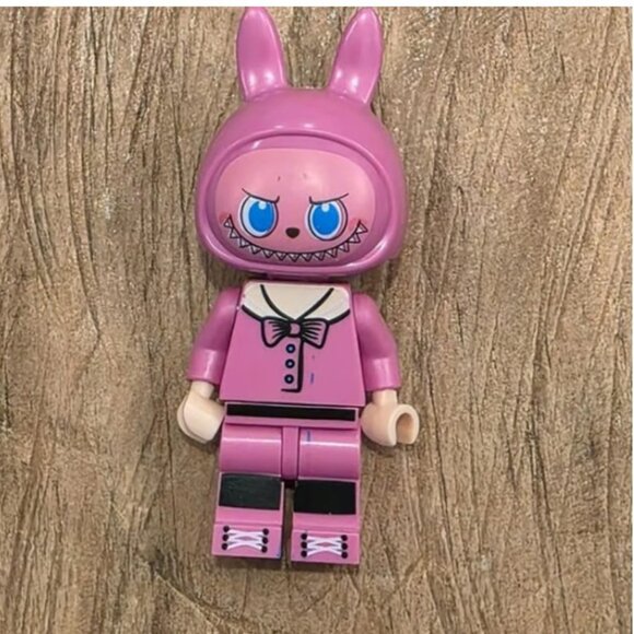 LABUBU minifigure Labubu Lego Compatible Labubu Doll The Monsters Minifigure - Picture 1 of 1